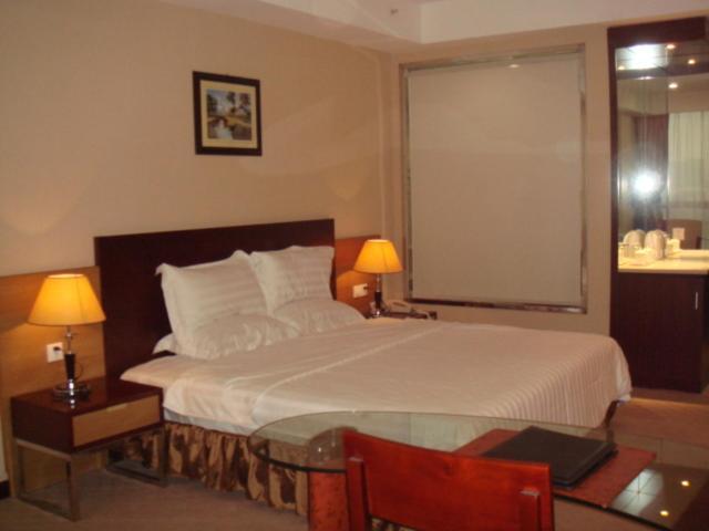 סוג'ואו Neighbourhood Holiday Hotel Suzhou חדר תמונה